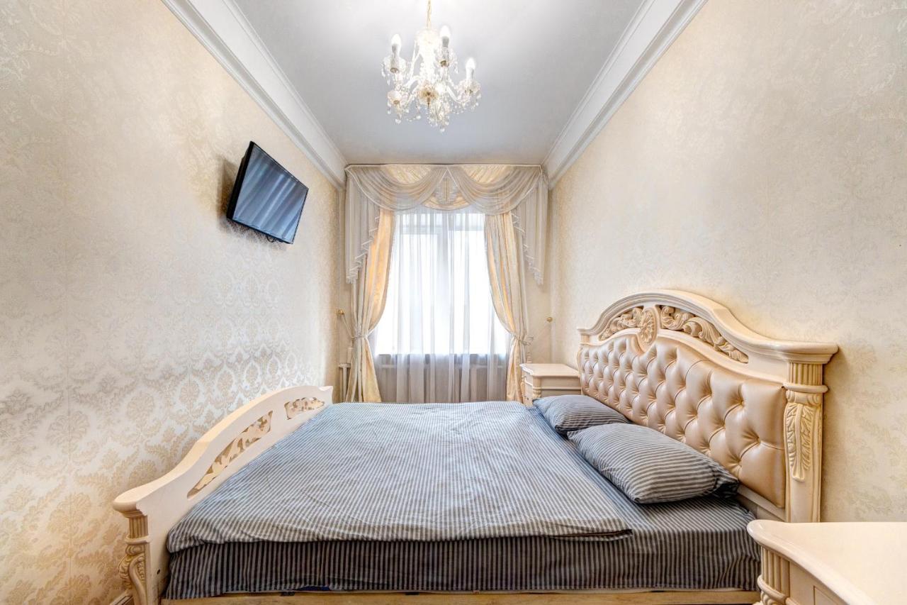 Apartments With 3 Rooms Near Palace Ukraine เคียฟ ภายนอก รูปภาพ