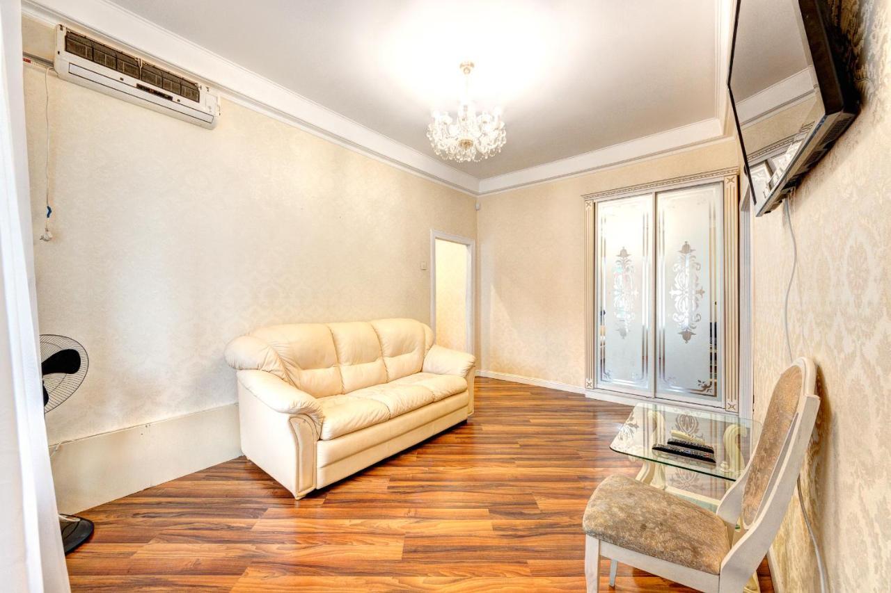 Apartments With 3 Rooms Near Palace Ukraine เคียฟ ภายนอก รูปภาพ